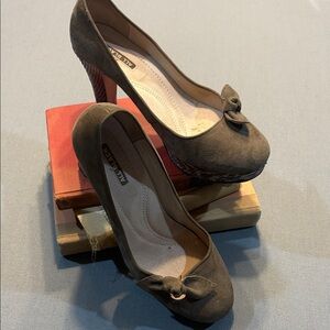 Black Toupe Suede Heels with Bow Detail